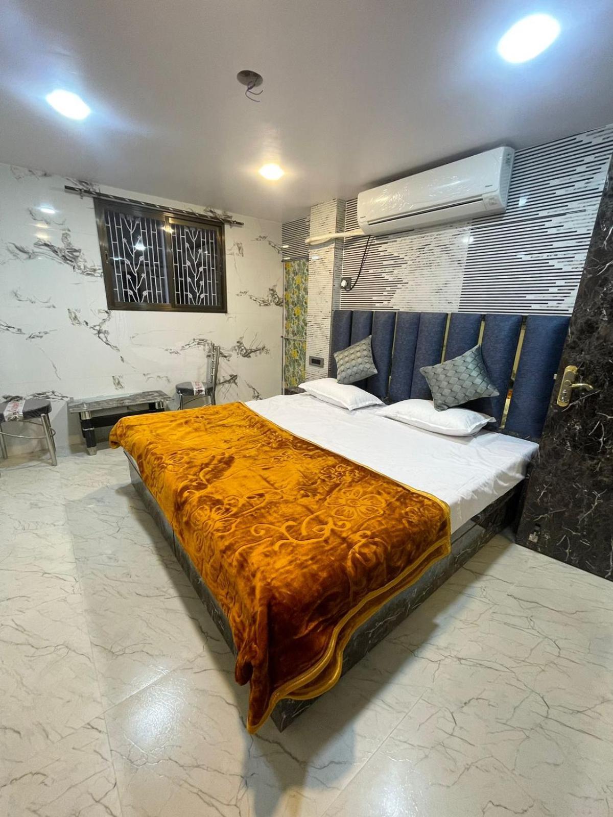 Kashi Dham Home Stay Varanasi Exterior foto